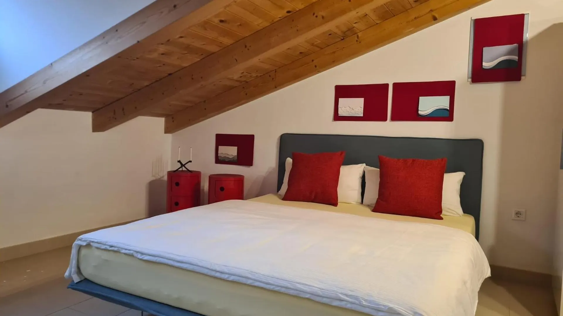 Robi Apartment Rovinj 0*,